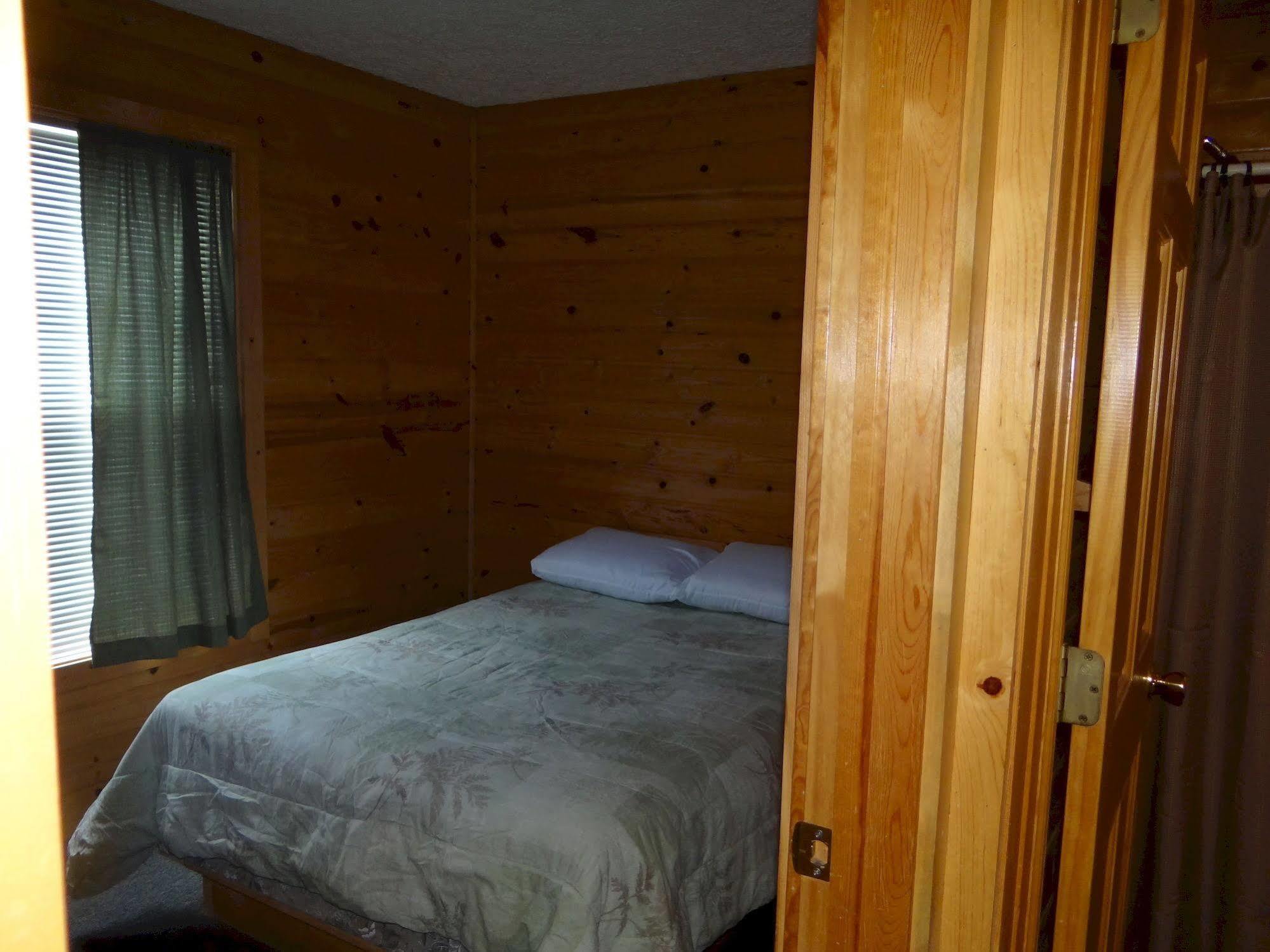 Sunset Resort Prudenville Kültér fotó