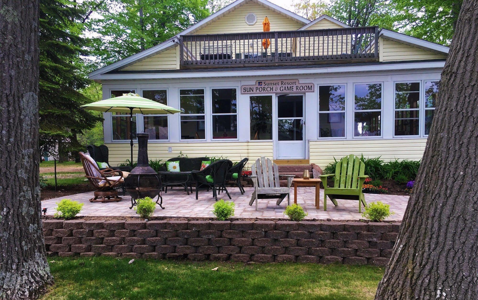 Sunset Resort Prudenville Kültér fotó